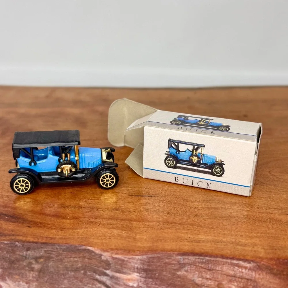 Vintage Reader Digest Diecast Miniature Cars 9 pc Set Packard Buick Ford Model T